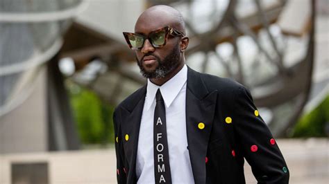 louis vuitton virgil abloh runway|louis vuitton designer passed away.